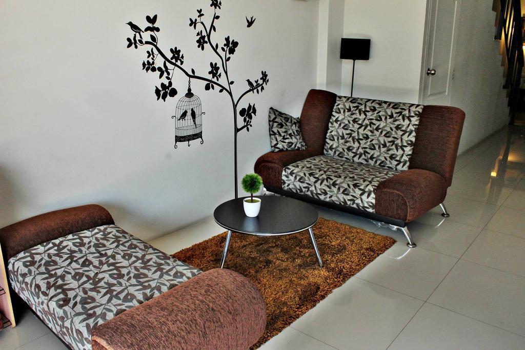 The Day Hotel Chonburi Room photo